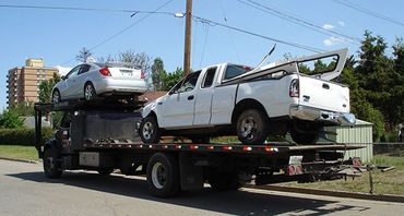 Heavy duty tow truck