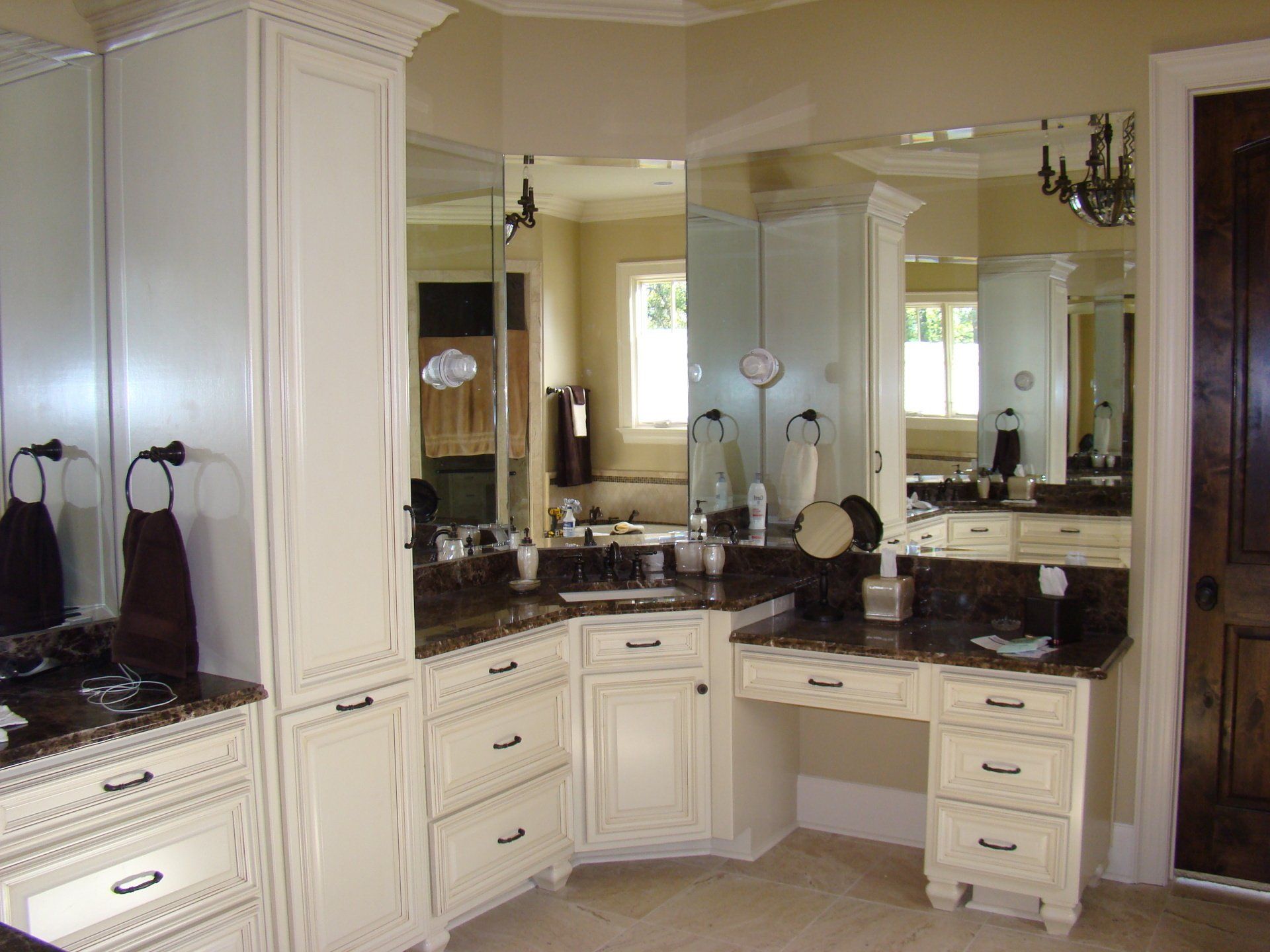 Bathroom cabinets