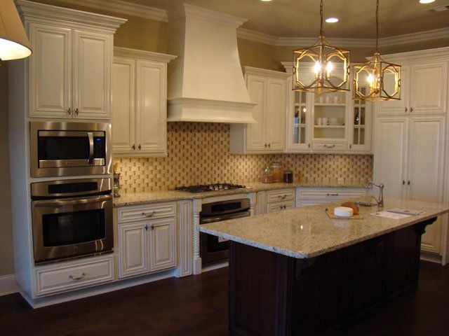 Van Nostrand Cabinets, Inc. Kitchen Gallery Opelika AL