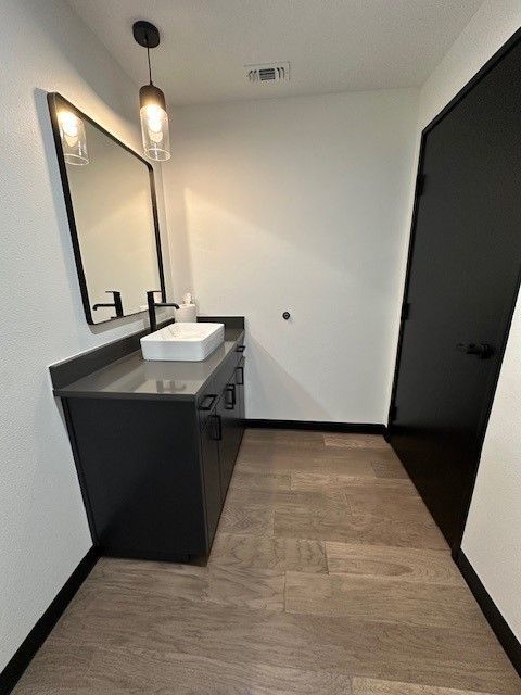 Commercial building bathroom sink