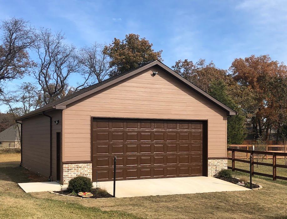 Newly constructed detached garage