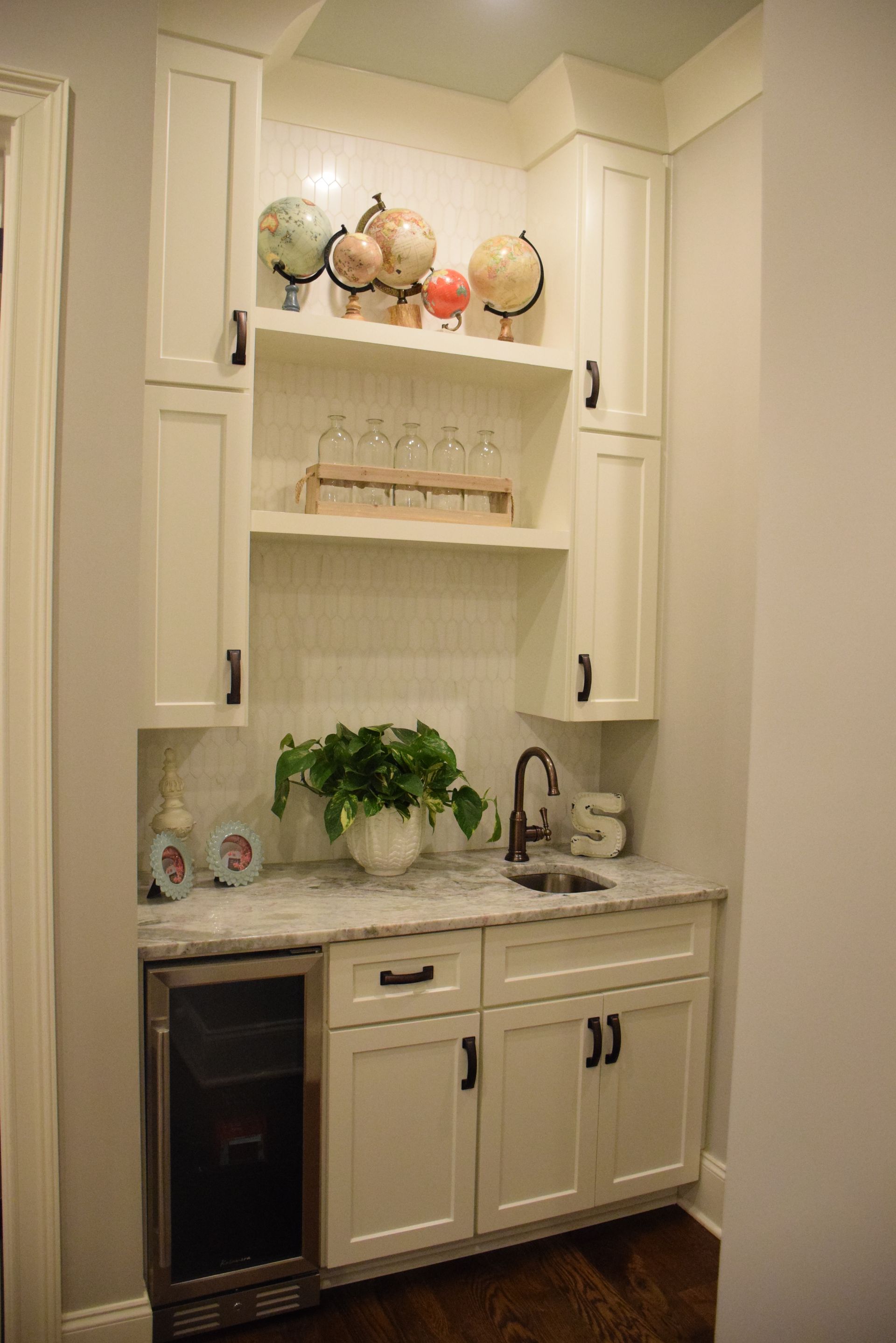 Cabinetry service