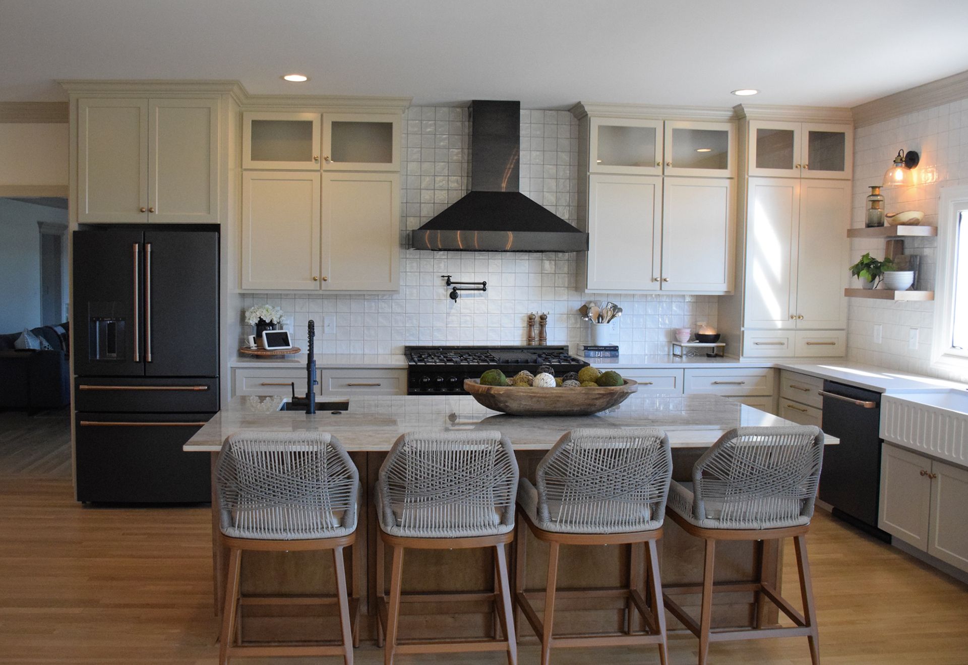 Contemporary Transitional Kitchen Remodel by E & K Cabinetry — Project 1 project photo