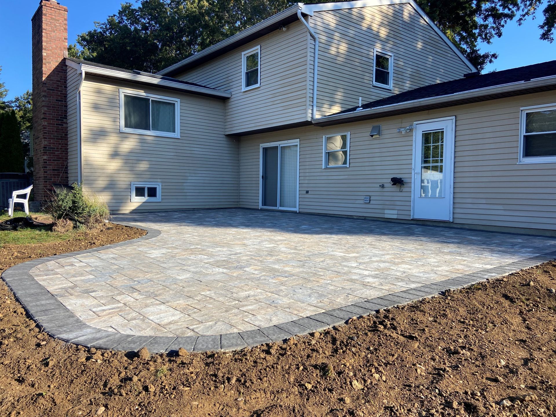 Center-view-Back-patio
