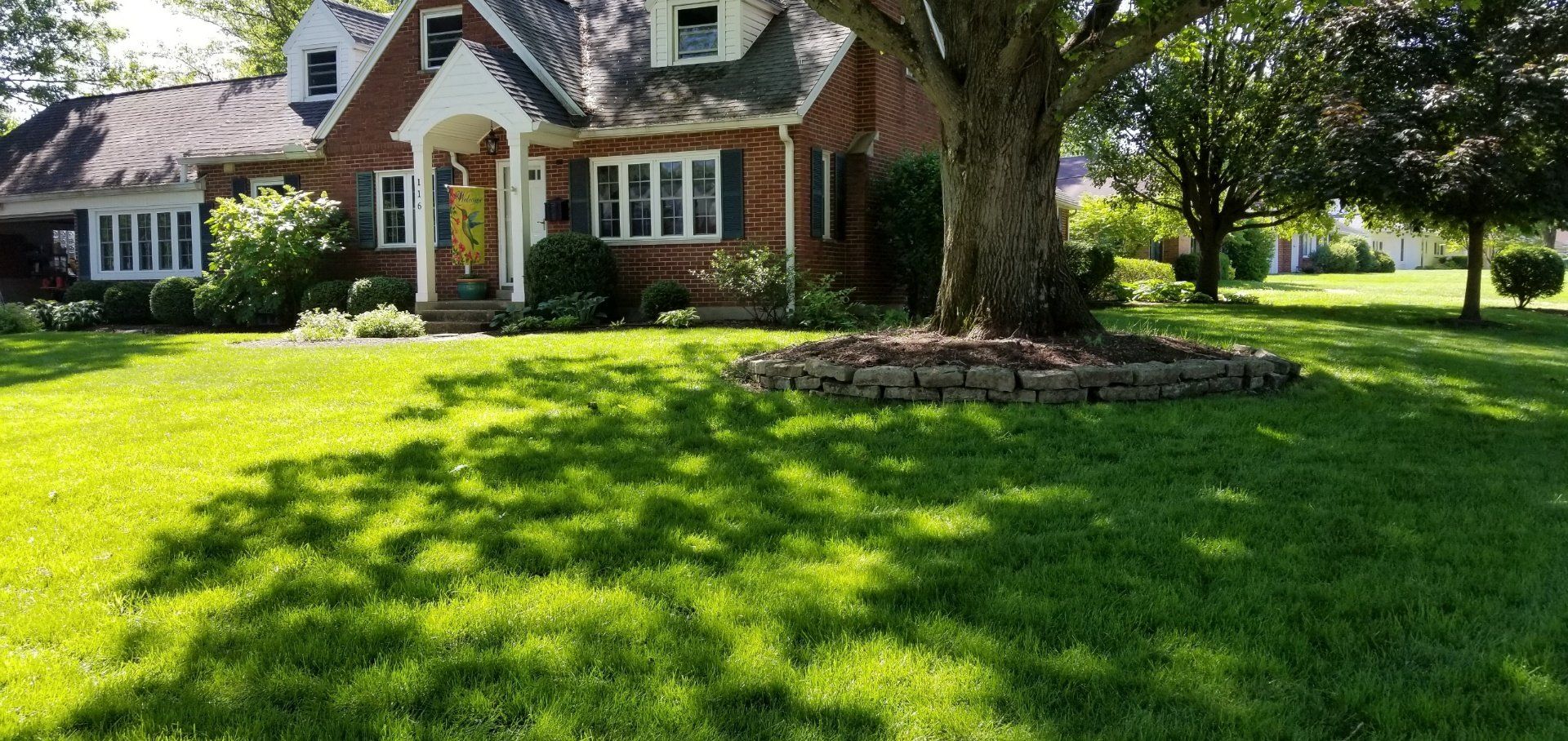 Green Seasons Professional Lawn Service Centerville, OH Xenia, OH