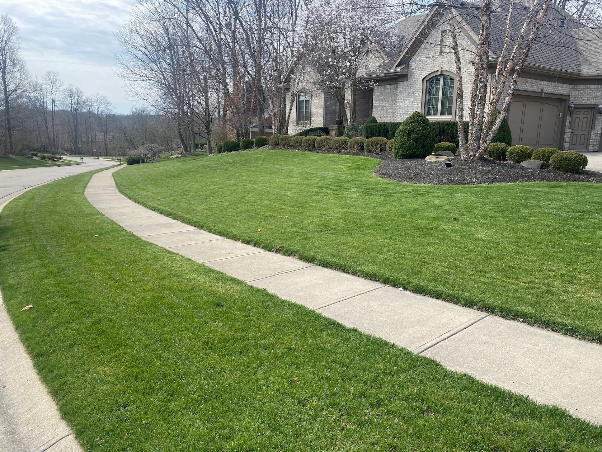 Green Seasons Professional Lawn Service Photos Centerville, OH
