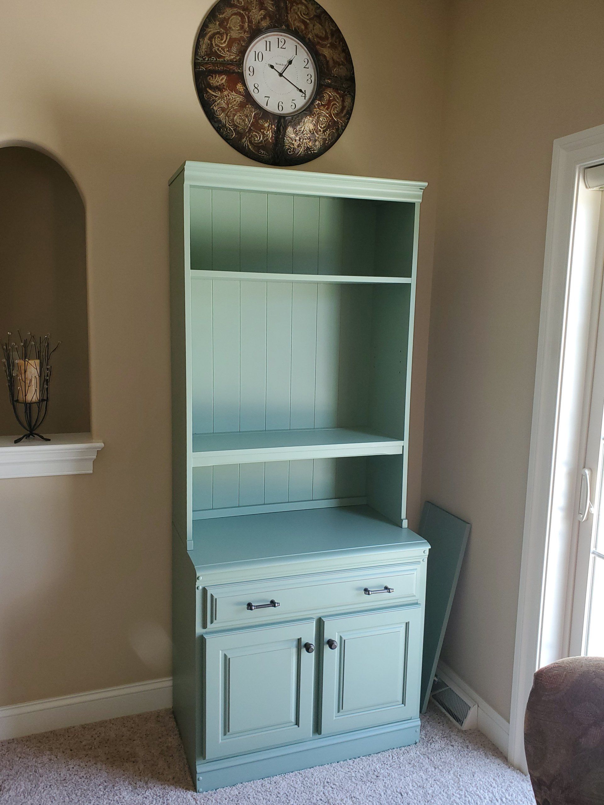 Cabinet refinishing services