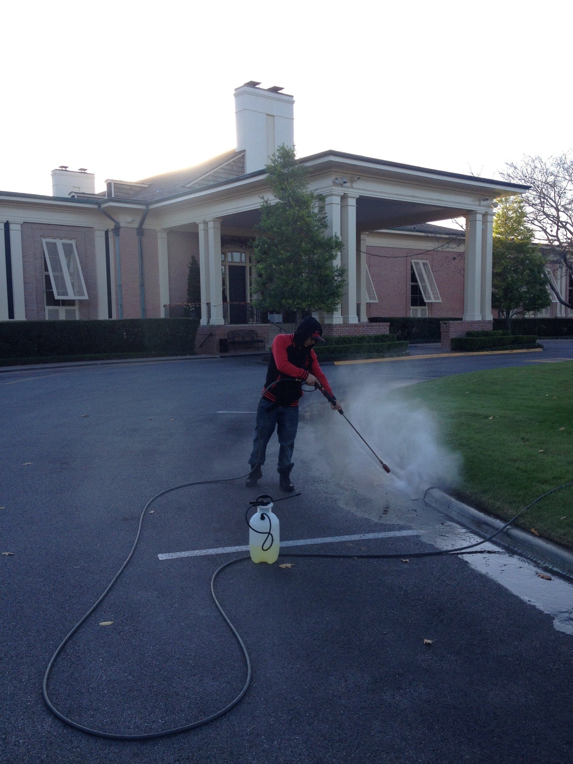 Commercial Power Washing