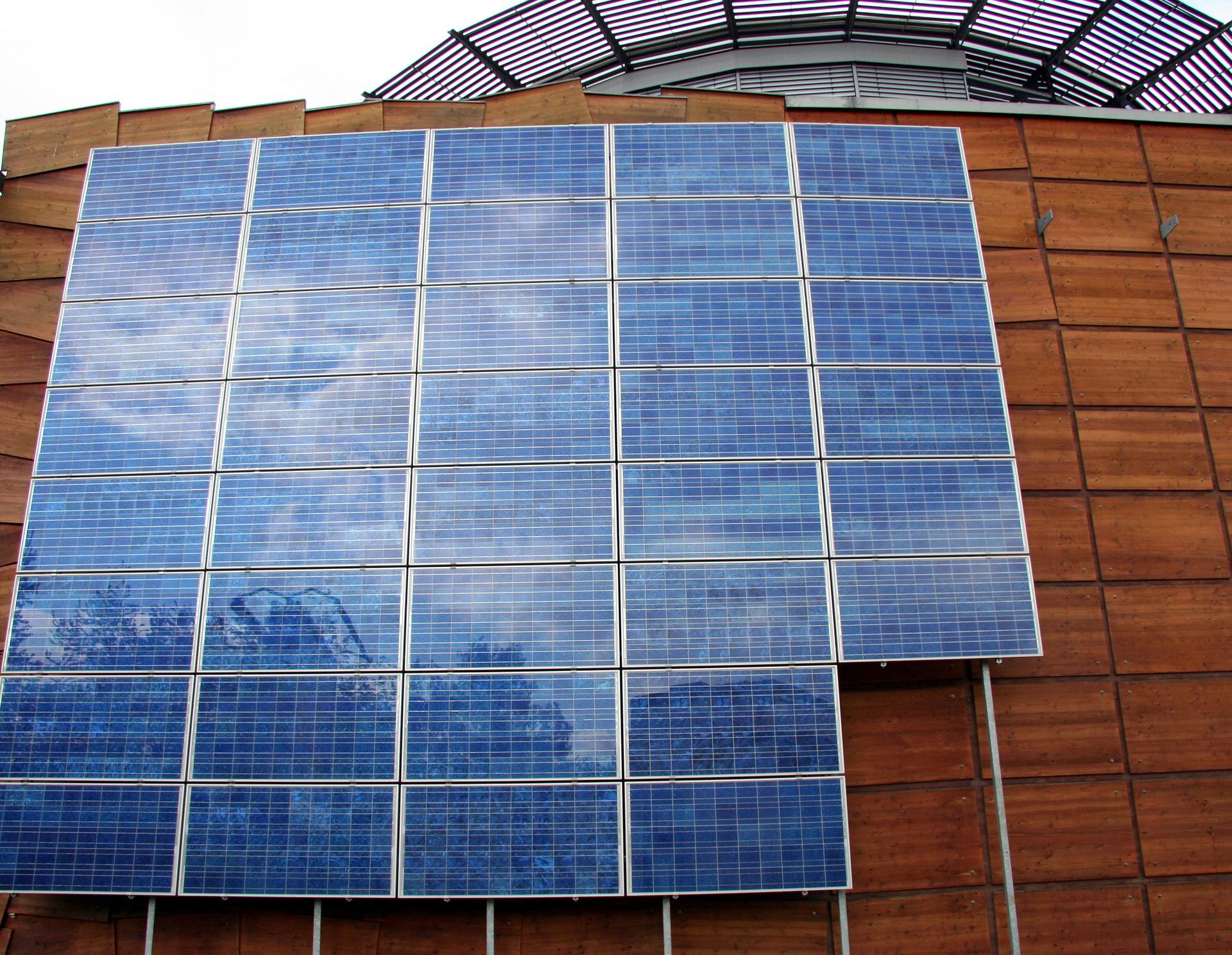 commercial solar power companies