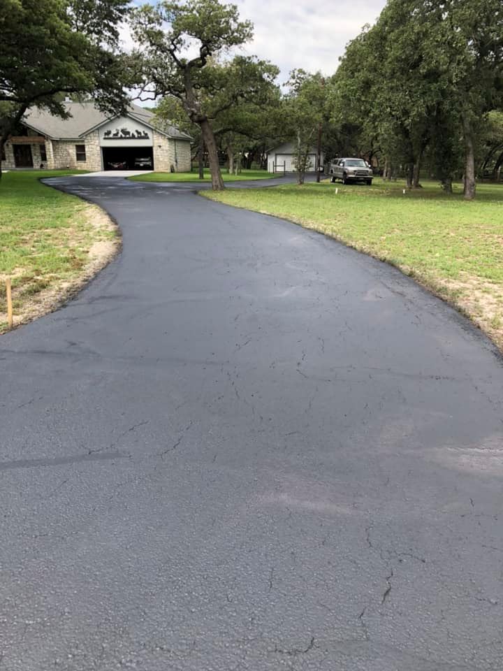 Sealcoating and dust control services