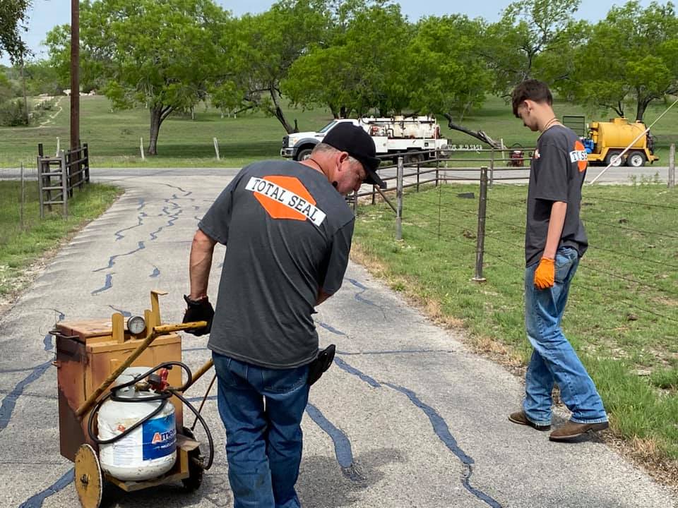 Sealcoating and dust control services