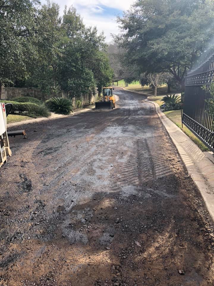 Sealcoating and dust control services