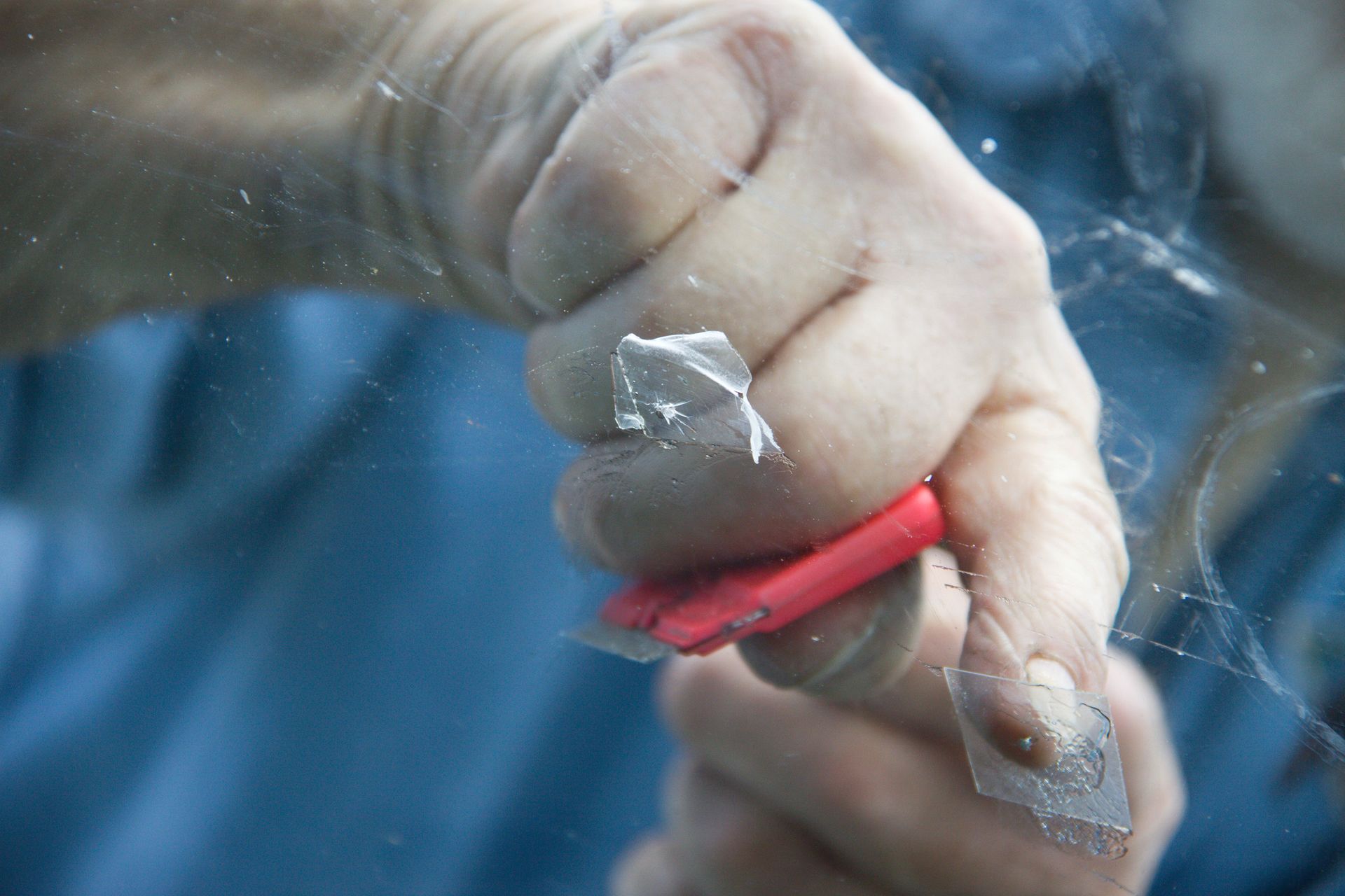 auto windshield repair