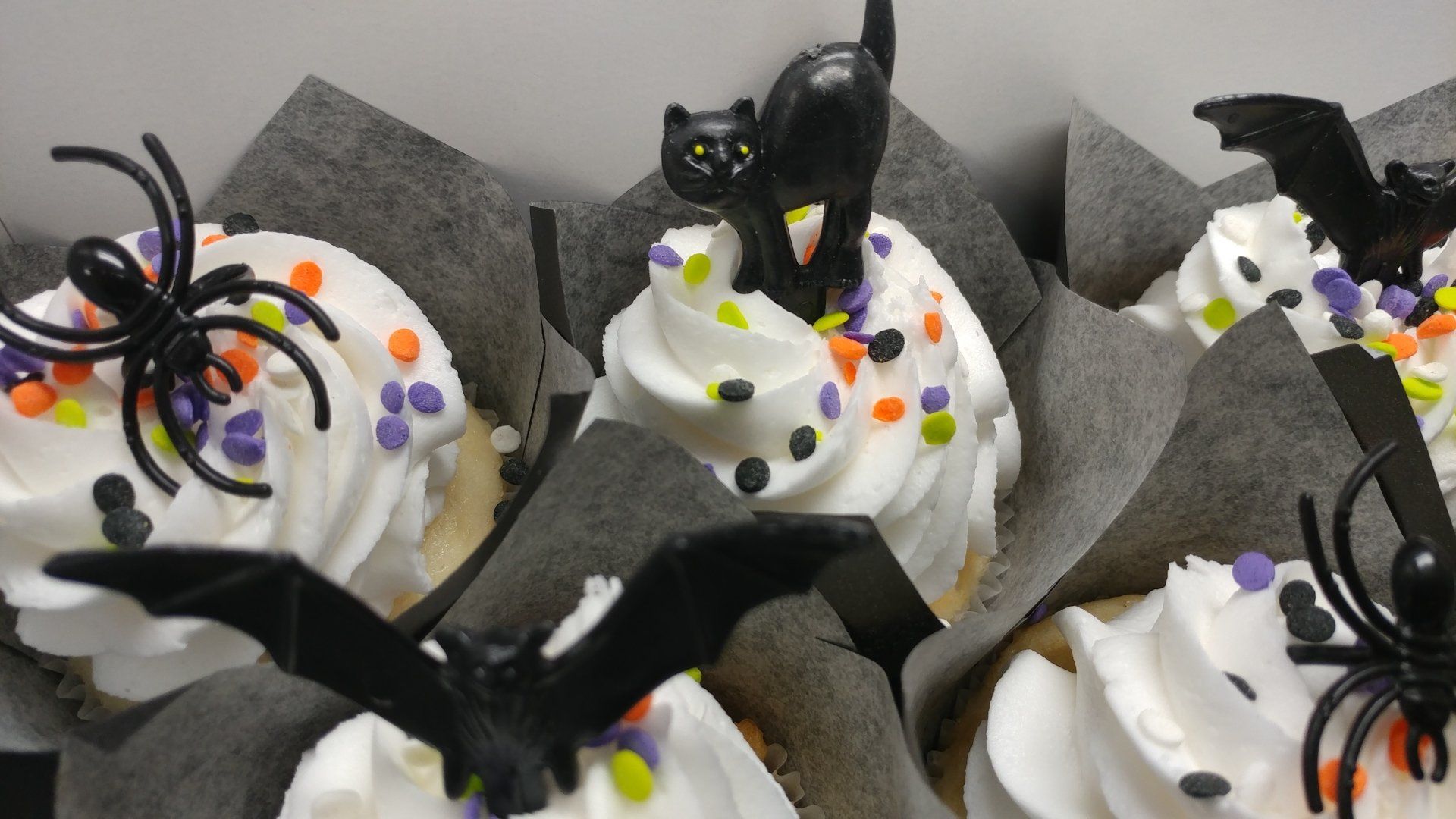 Halloween cupcakes