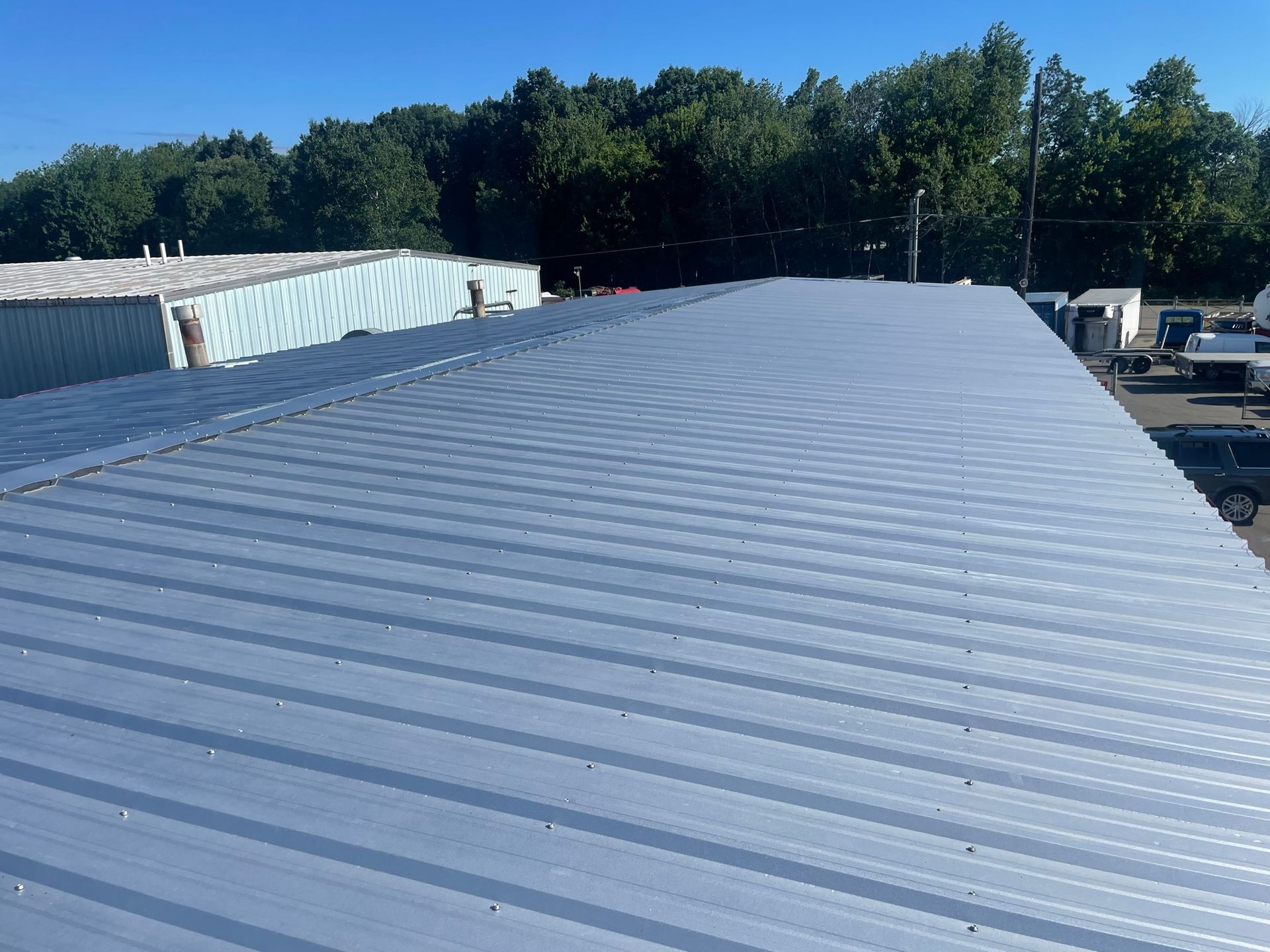 Commercial roofing project