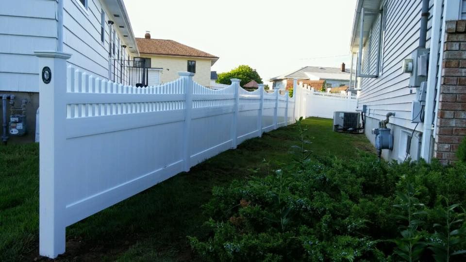 vinyl fence