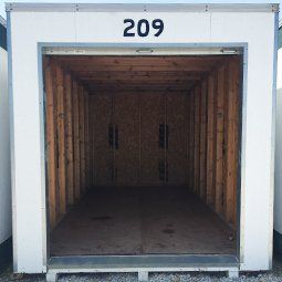 Portable storage container