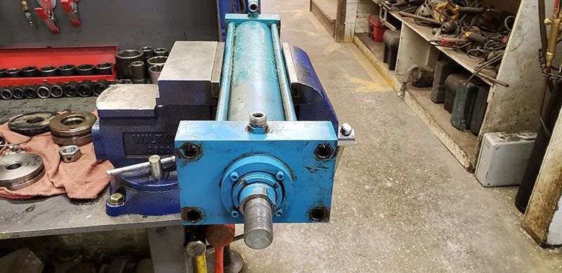 Hydraulics Cylinder Maintenance