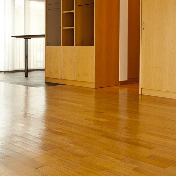 Shinny floor