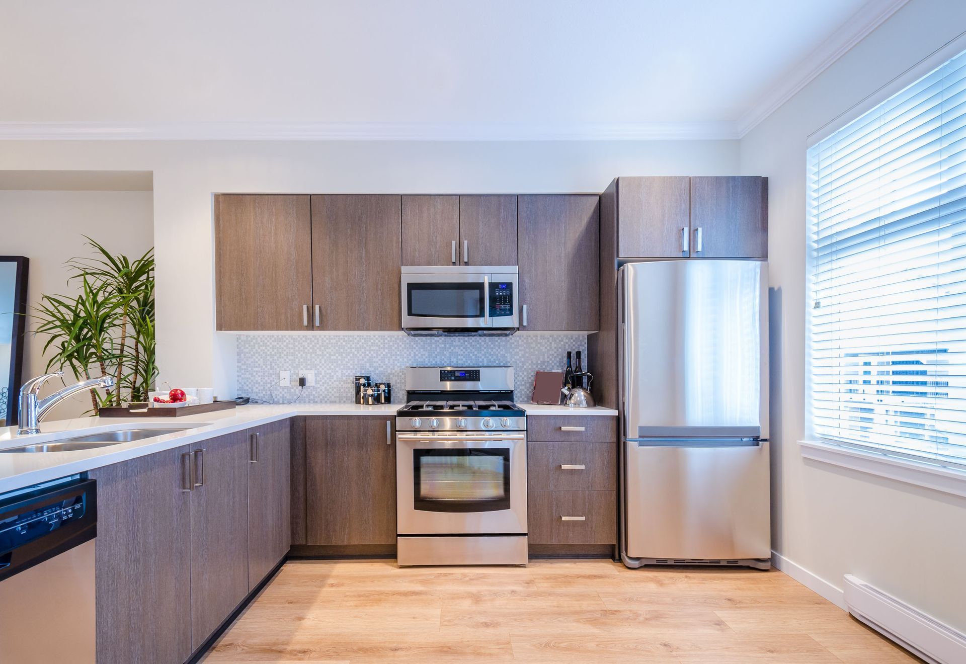 kitchen remodeling contractor