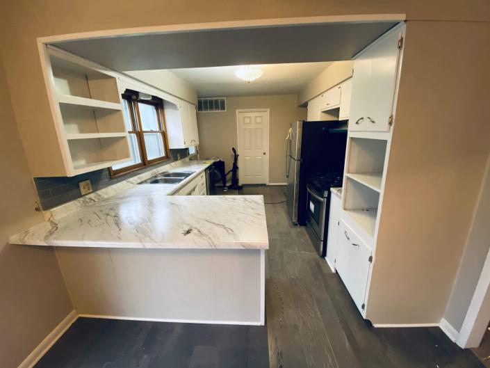 Elegant style kitchen