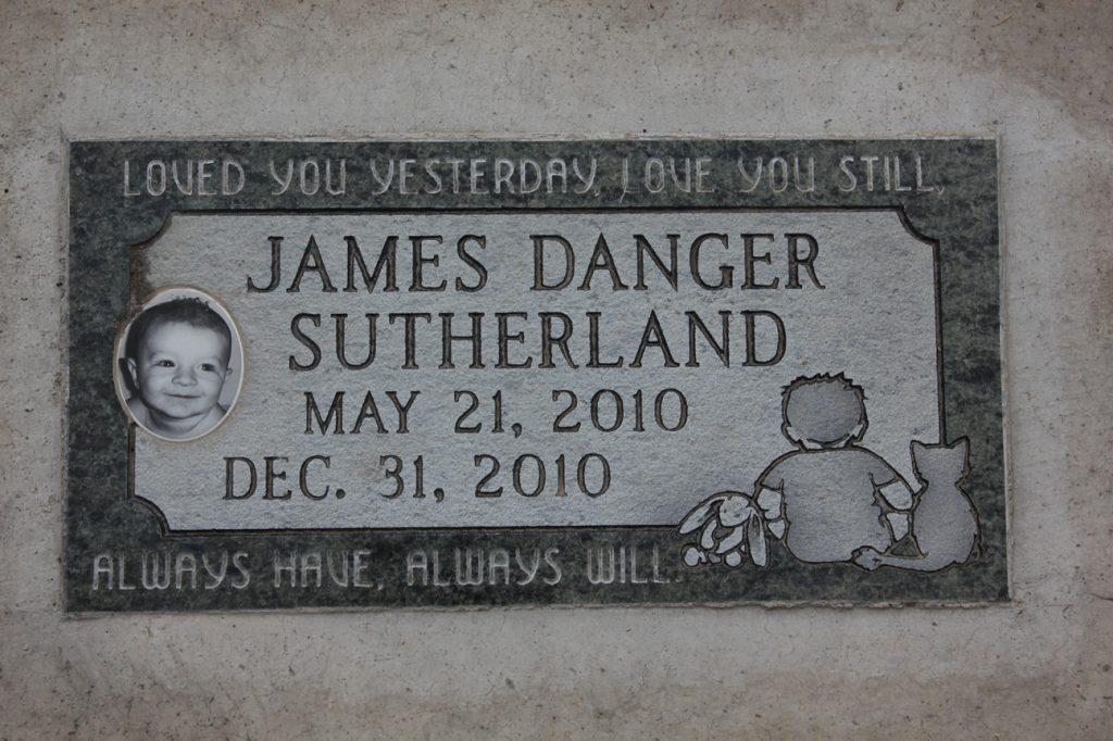 Headstone for James Danger Sutherland