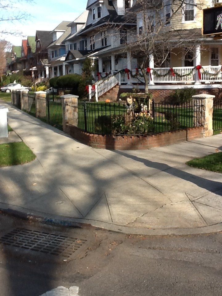wrought-iron-railings