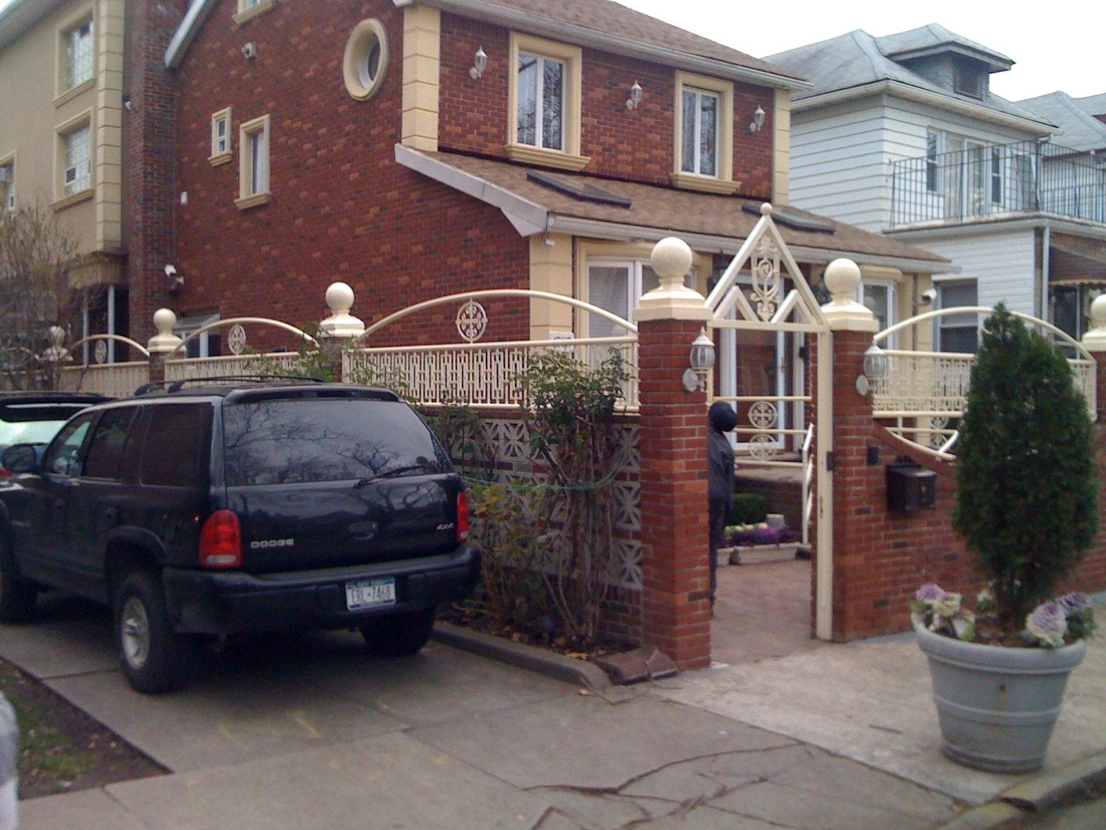 wrought-iron-railings