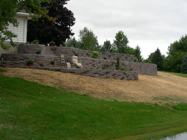 Retaining walls