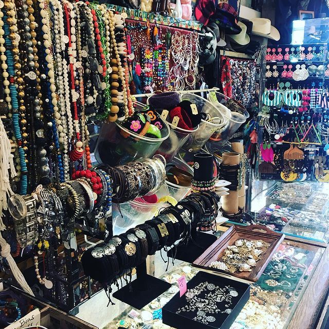 Vintage accessories