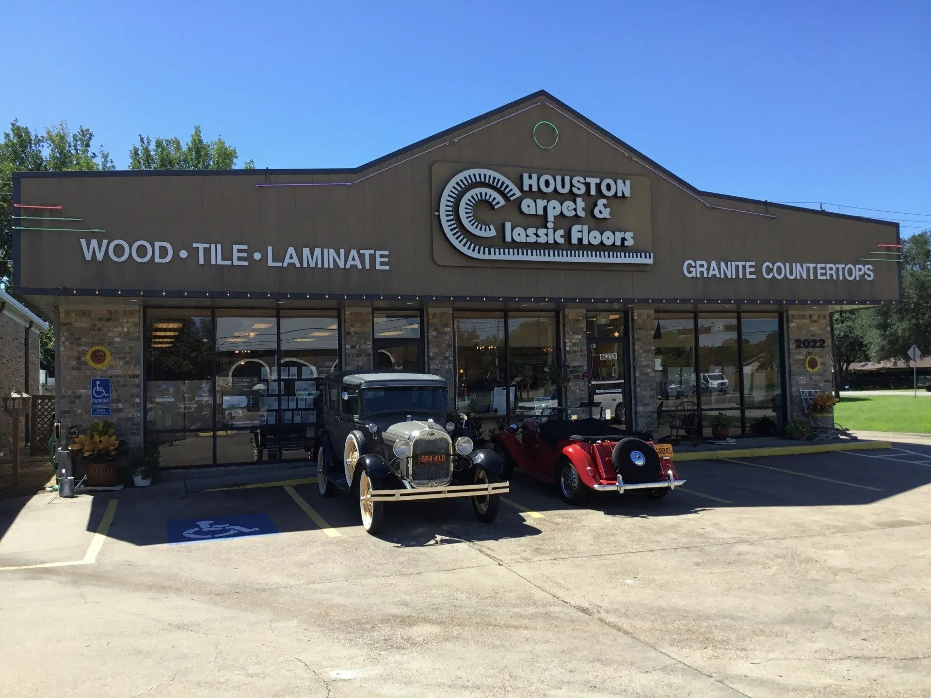 Houston Carpet & Classic Floors store front
