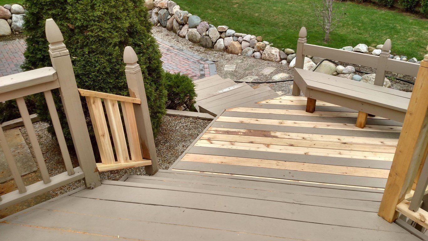 Deck stairs