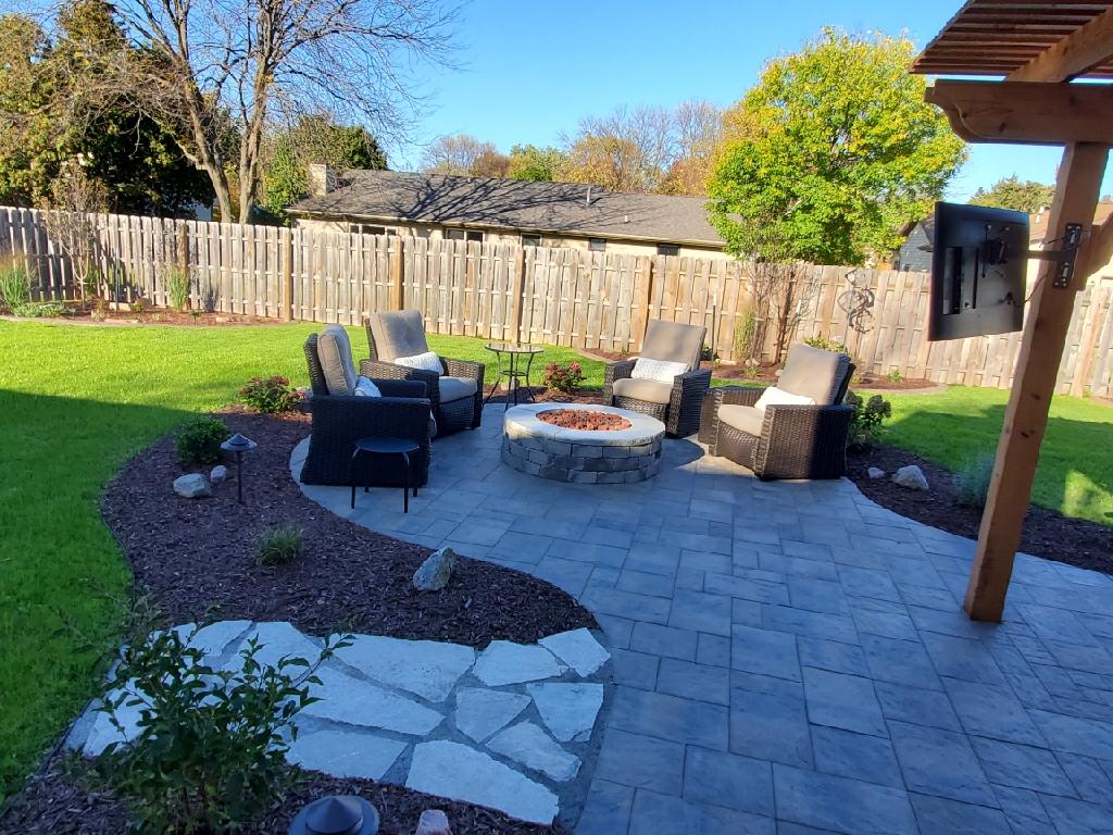 Landscaping Design and Implementation | Green Bay, WI | Appleton WI