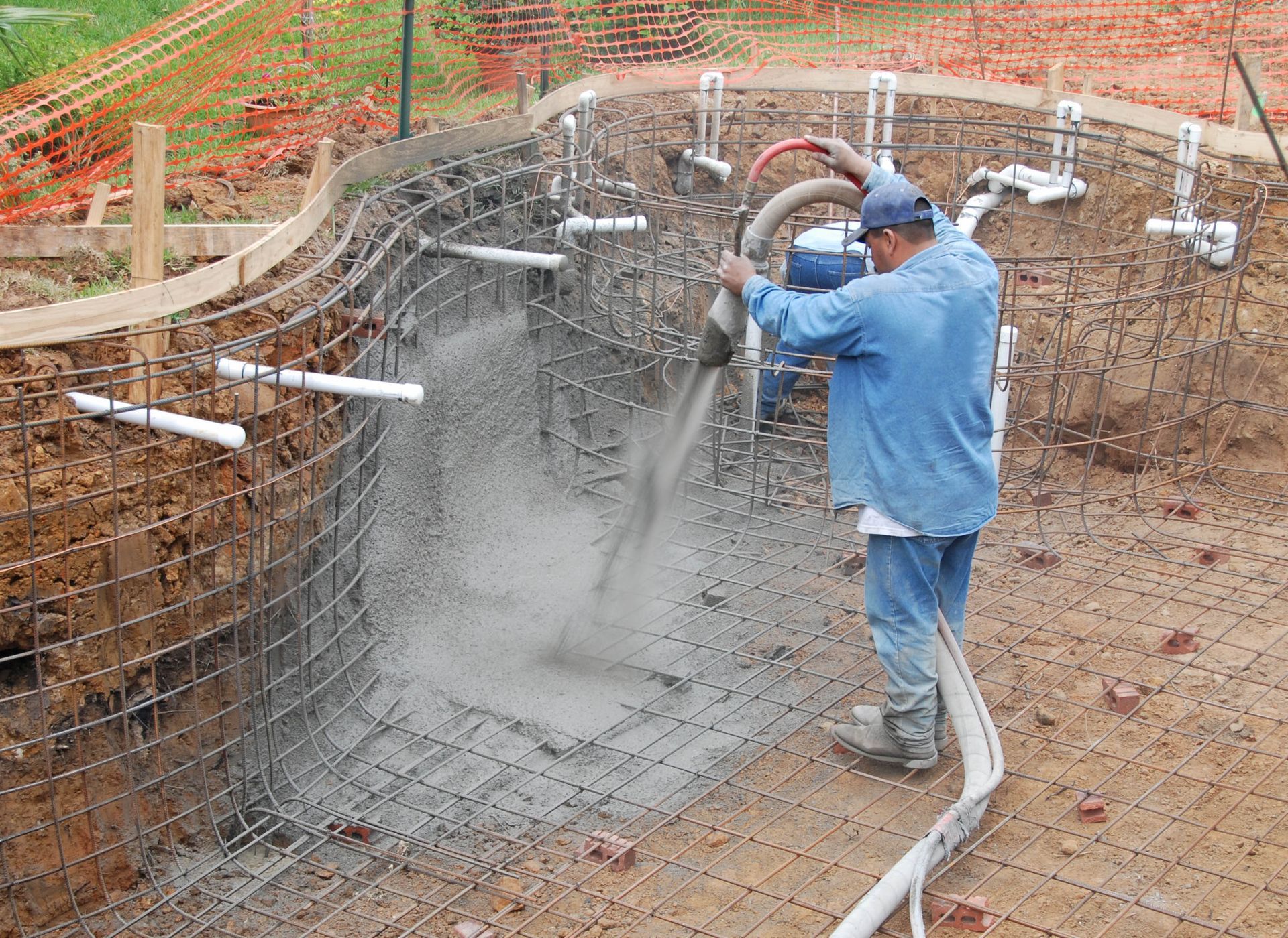 swimming pool contractor