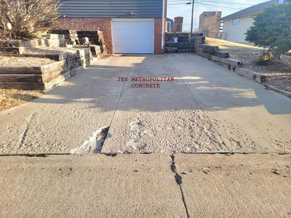 driveway repair concrete - before