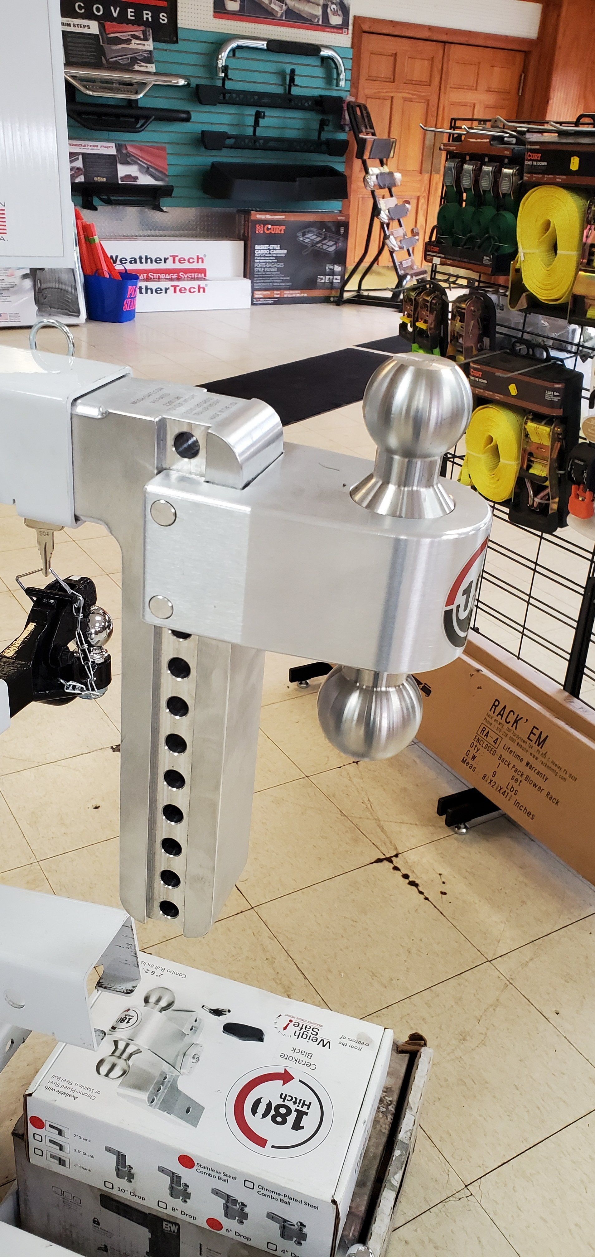 Howlands Trailers & Truck Accessories shop