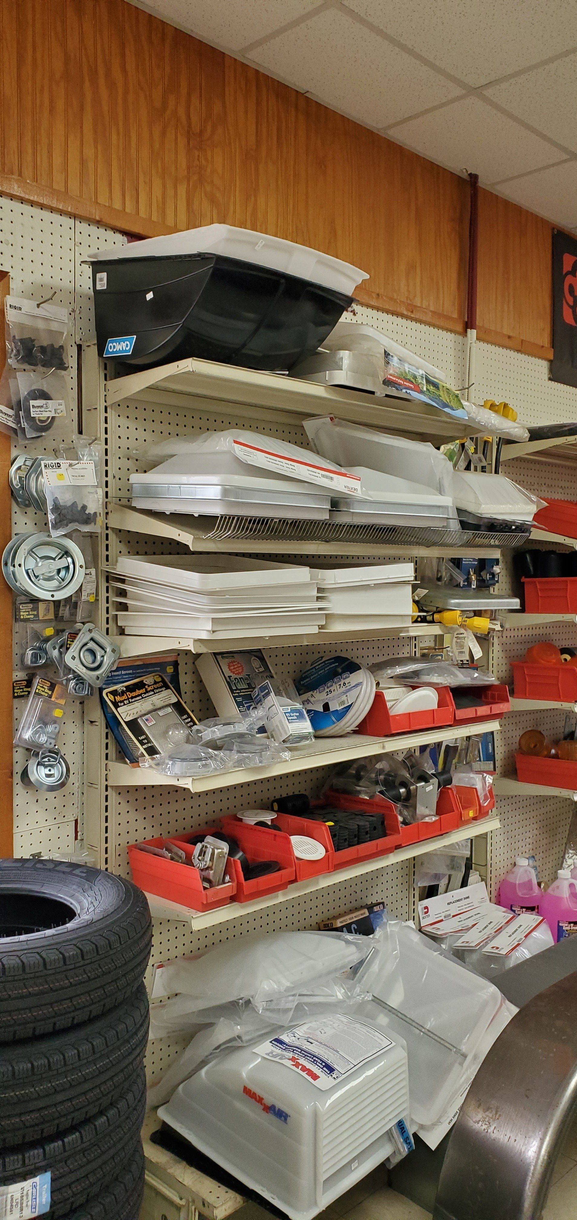 Howlands Trailers & Truck Accessories shop