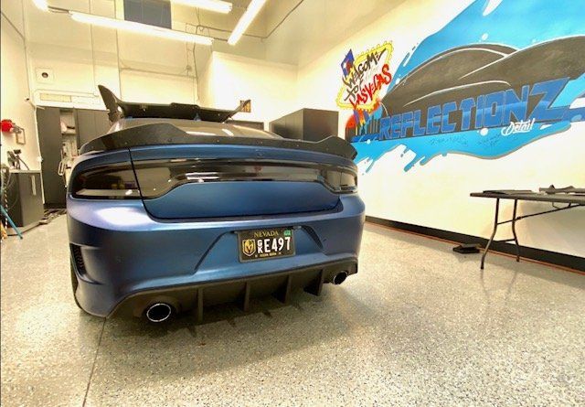 Auto customizing services