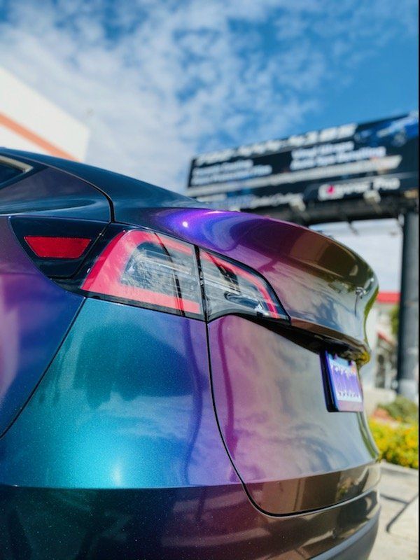 Vehicle wraps services