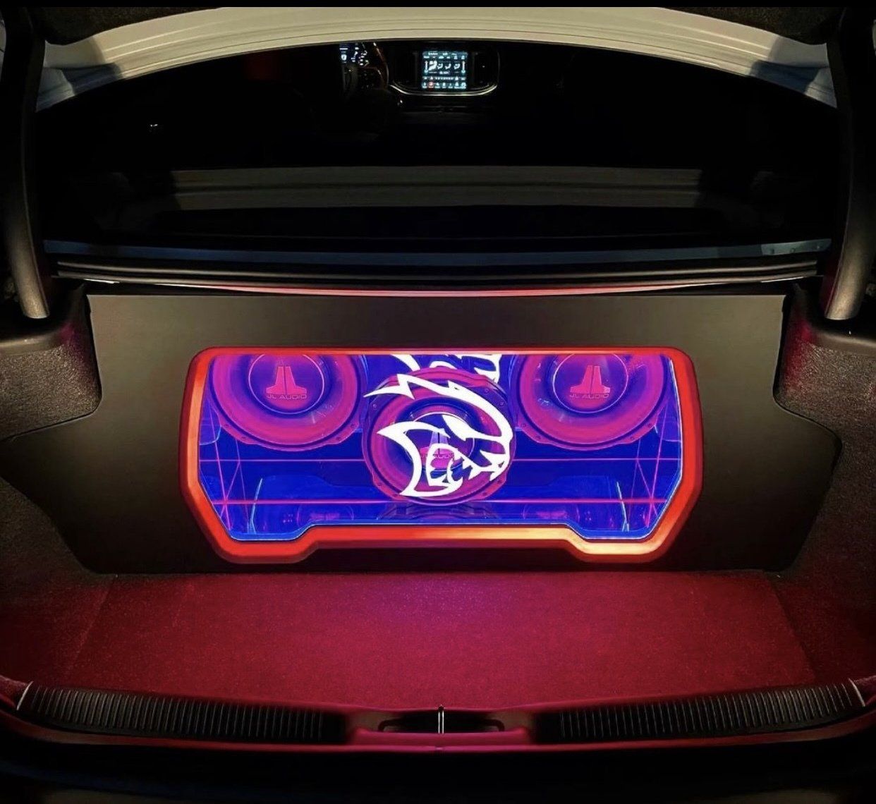 Stereo system with lights