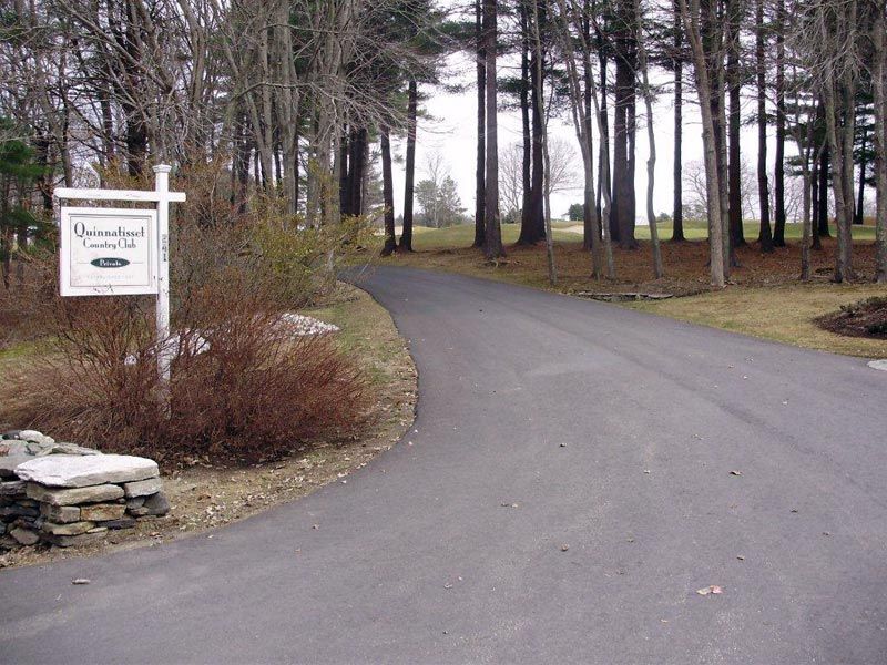 Commercial asphalt paving