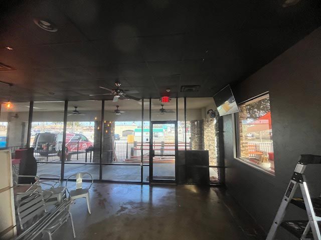 Window tinting on a commercial building