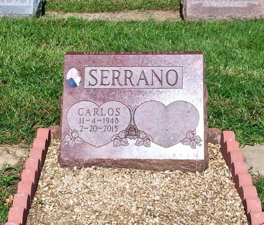 Slant-style monument