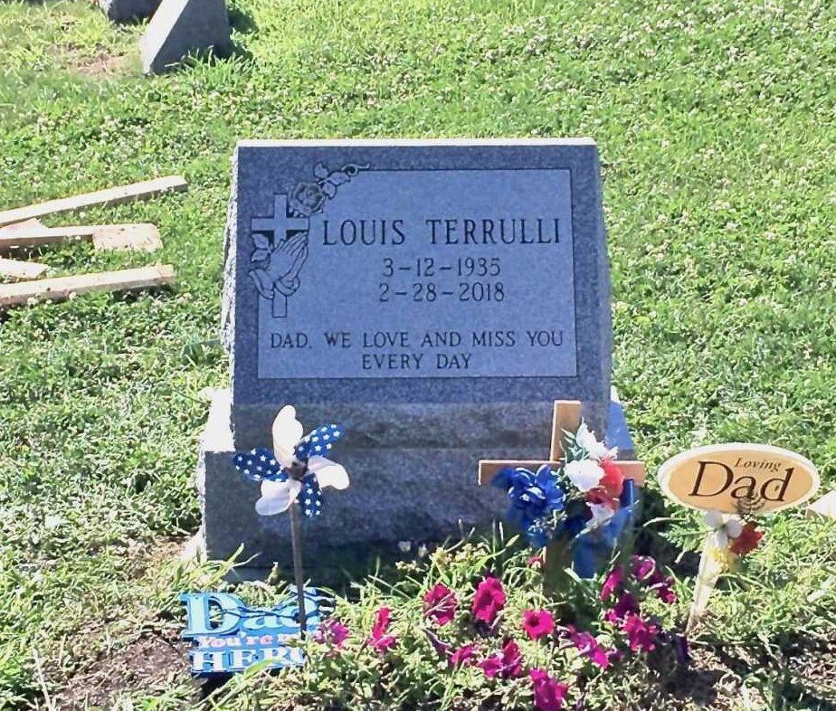 Slant-style monument