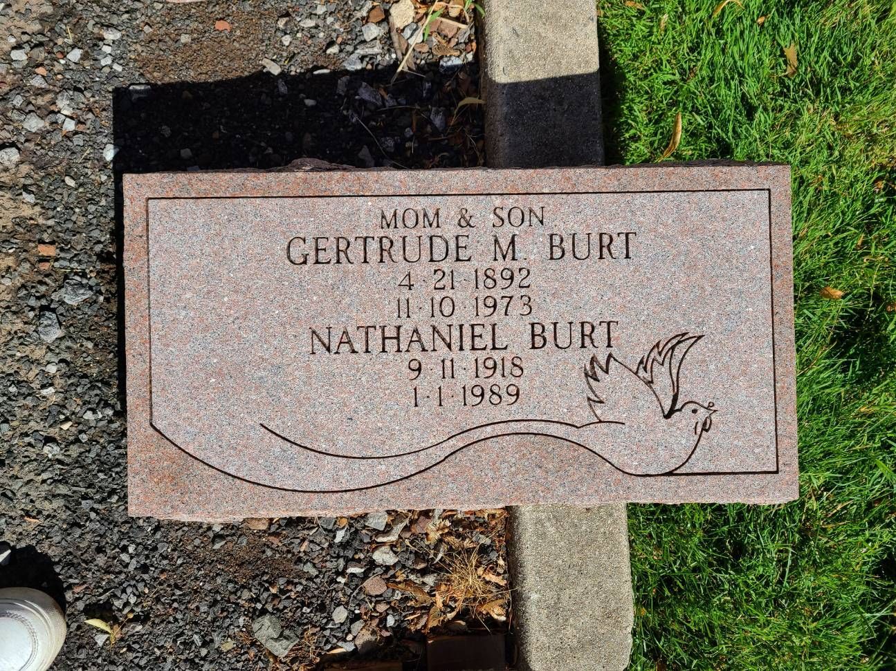 Burt couple grave marker