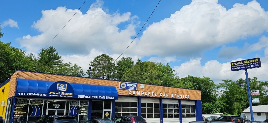 Auto service center