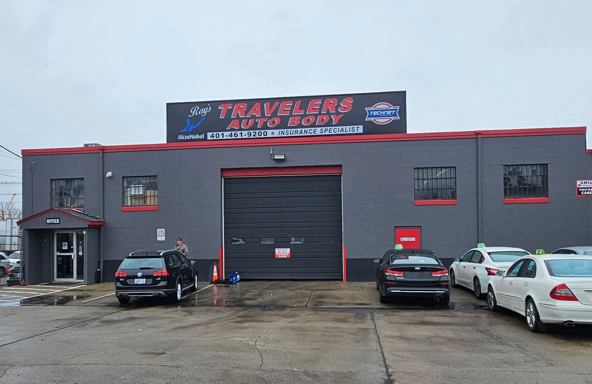 Rays Travelers Auto Body Shop