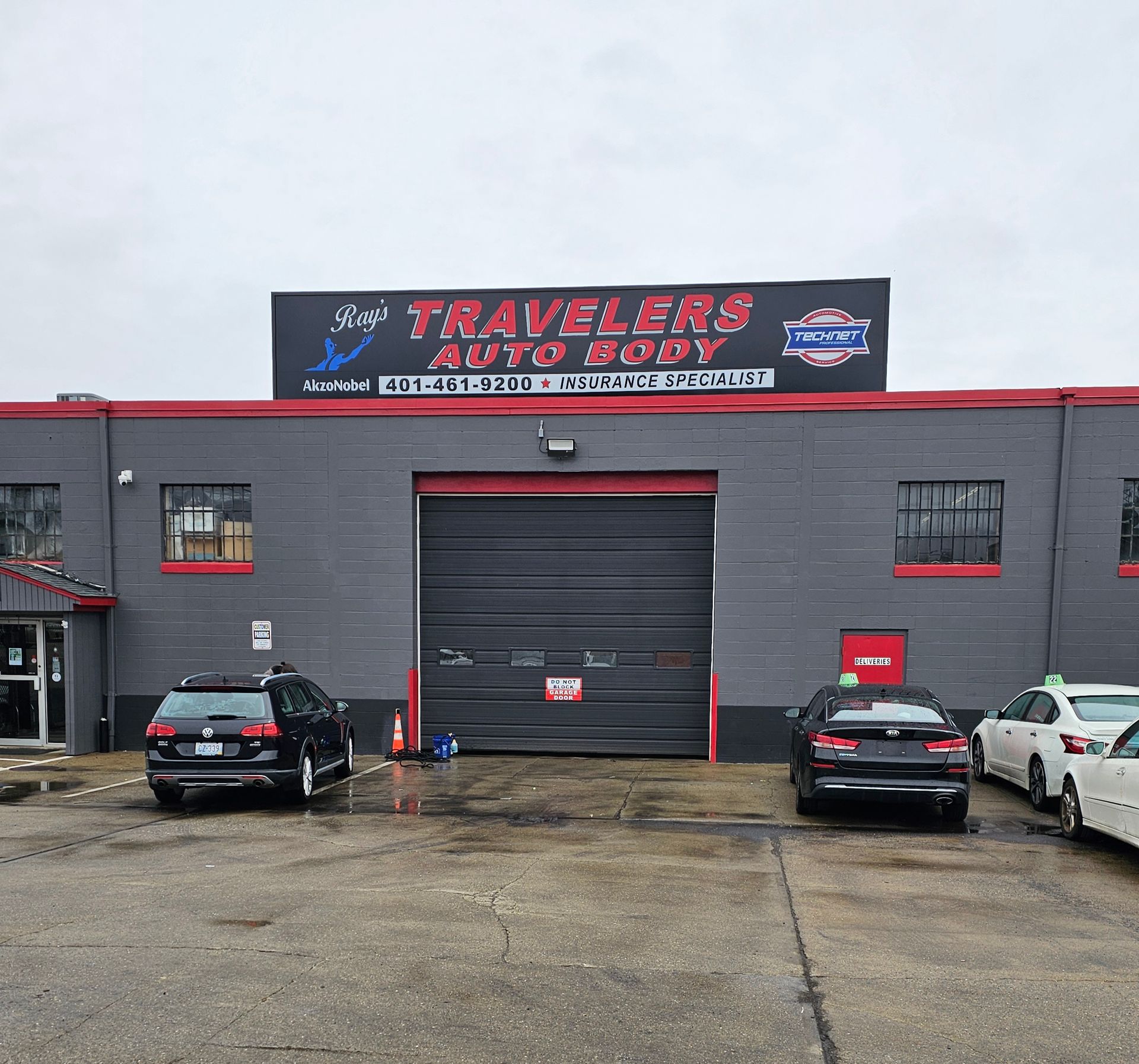 Rays Travelers Auto Body Shop