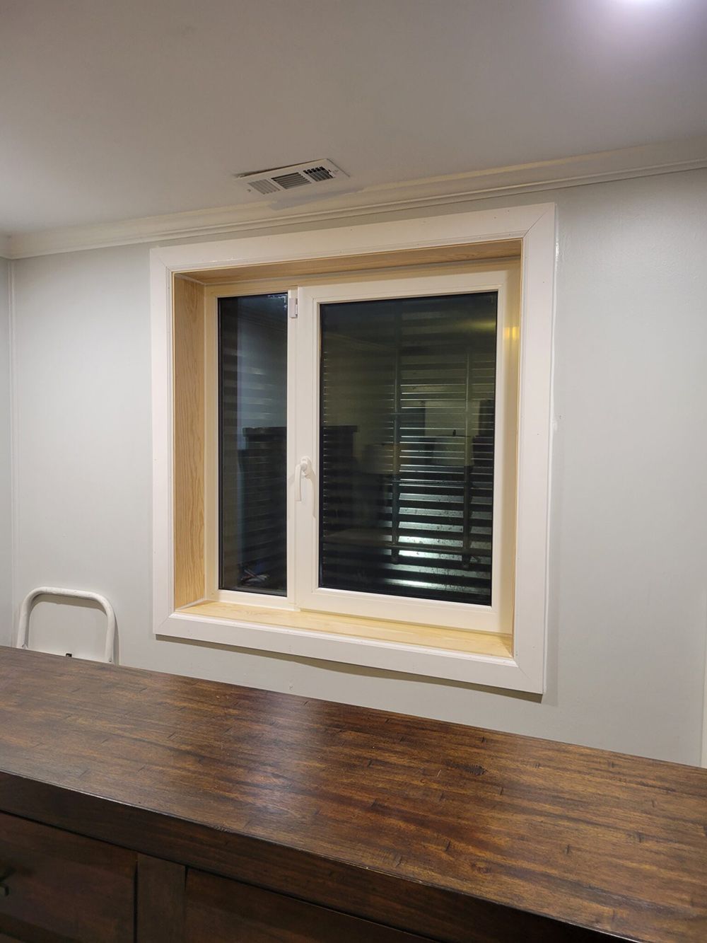 Basement egress window