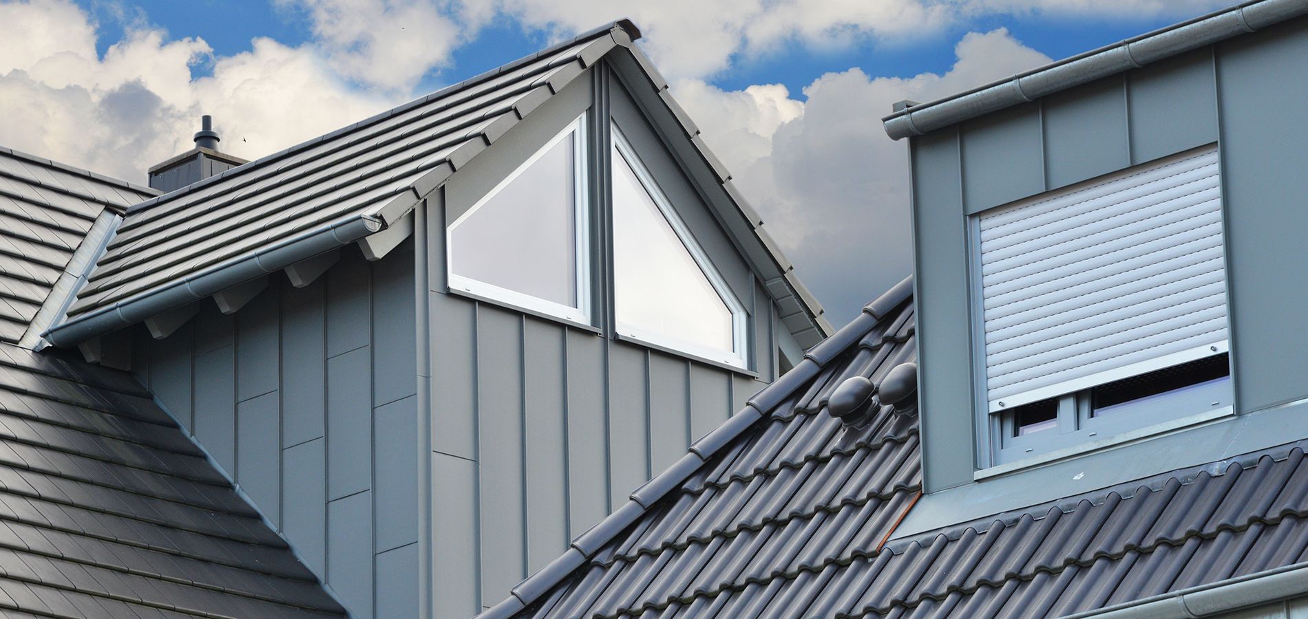 Metal shingle roofing